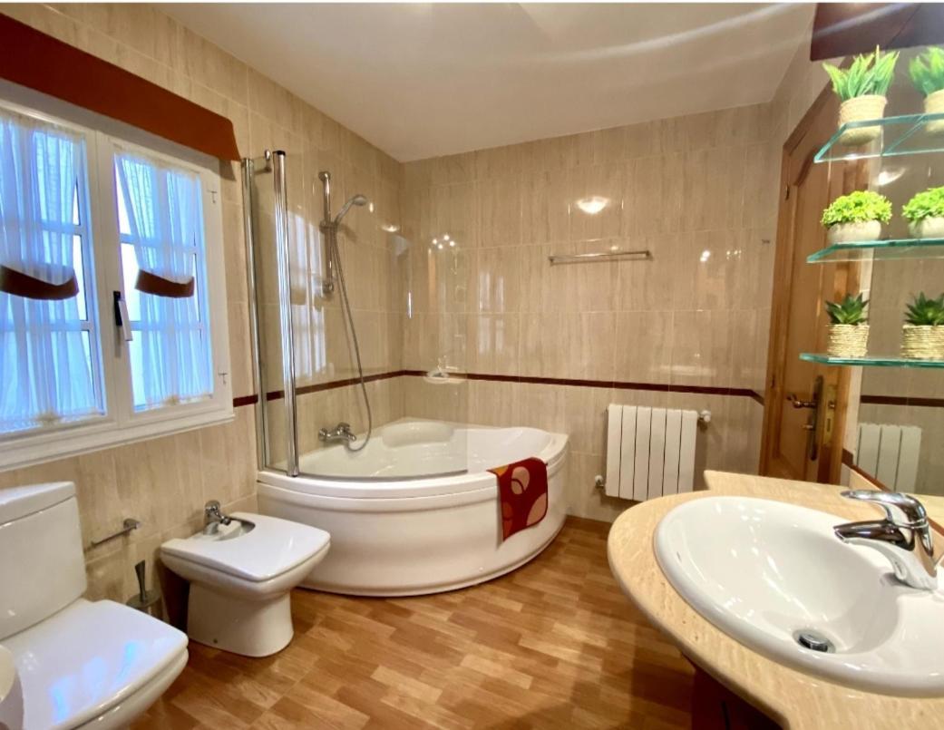Casa Outeiro Villa Betanzos Bagian luar foto